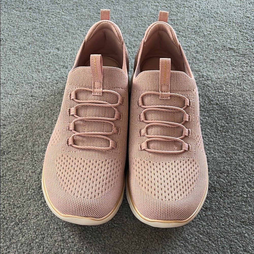Skechers shoes